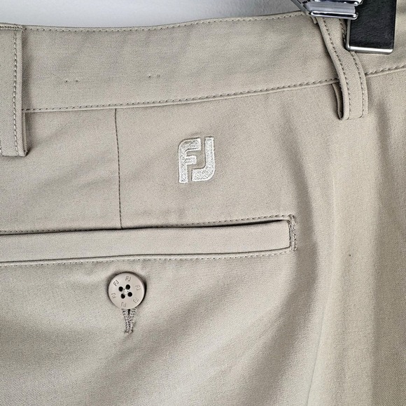 Footjoy Men's 40 (41) Chino Golf Shorts Performance Stretch Pockets Beige‎ Khaki - Picture 4 of 6